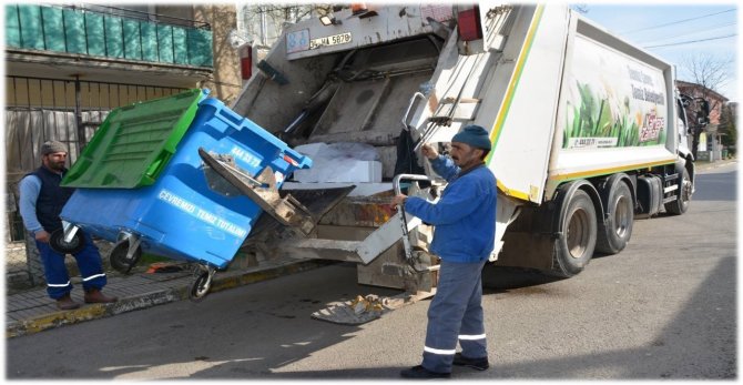 Kış Turizmiyle Ünlü İlçede Tonlarca Atık Toplandı