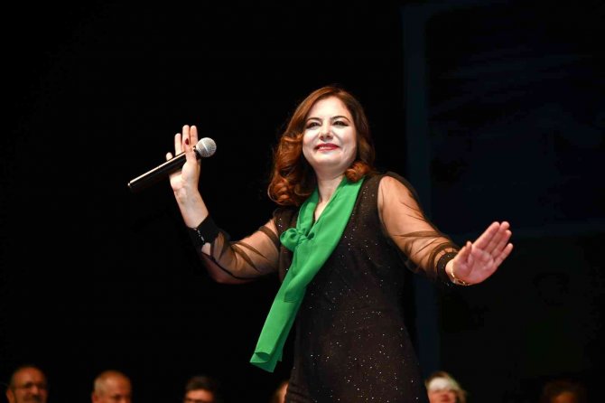 Manavgat’ta Sanat Müziği Rüzgarı Esti