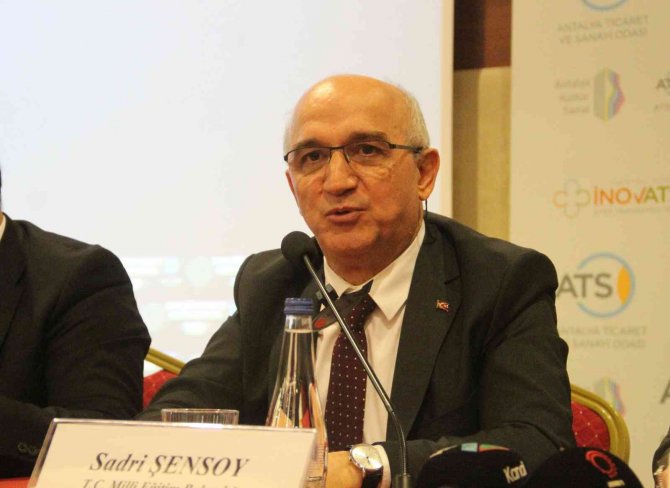 Türkiye’nin İlk Tarım Eğitim Merkezi Antalya’ya Açılacak