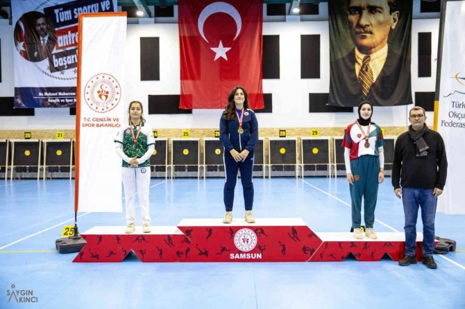 Büyükşehir Okçuları Rekora Doymuyor