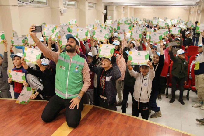 Öğrenciler Çevre Müfettişi Oluyor