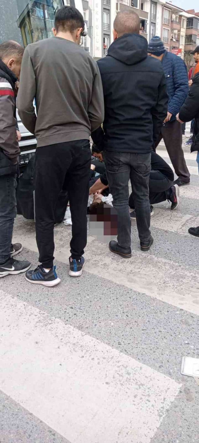 Kazada Yaralanan 17 Yaşındaki Motosikletli Genç Hayatını Kaybetti