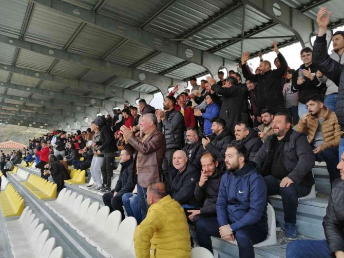 Başkan Kepenek, Play Off’u Son Maçta Kaçıran Honazspor’a Teşekkür Etti