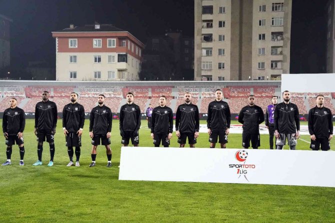 Spor Toto 1. Lig: Pendikspor: 1 - Erzurumspor Fk: 1