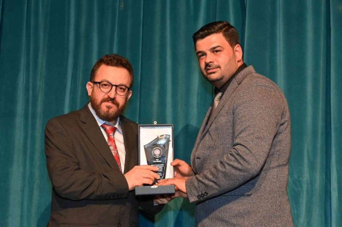 Basına Olumlu Tutum, Etkili İletişim Ödülü Getirdi