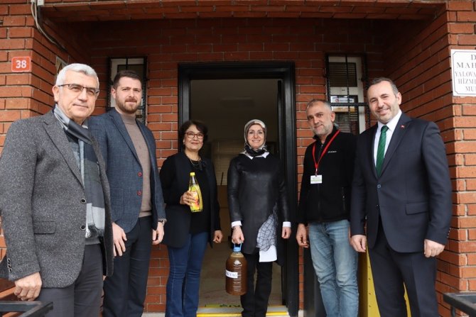 Yalova Belediyesinde 5 Litre Atık Yağ Getirene 1 Litre Ayçiçek Yağı Hediye