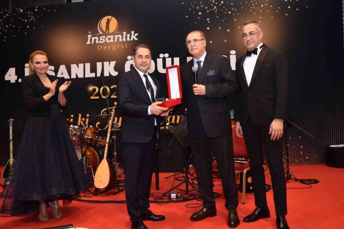 ’İ̇nsanlık Ödülleri’ Sahiplerini Buldu