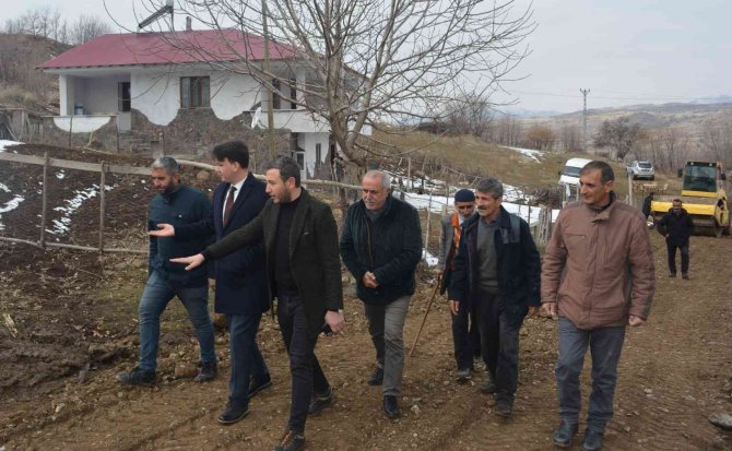 Kaymakam Gürses, Yol Bakım Çalışmalarını İnceledi