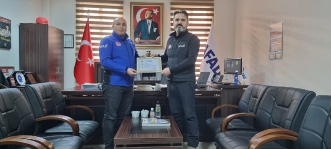 Afad Personellerine Vali Dr. Kızılkay ’Teşekkür Belgesi’ Gönderdi