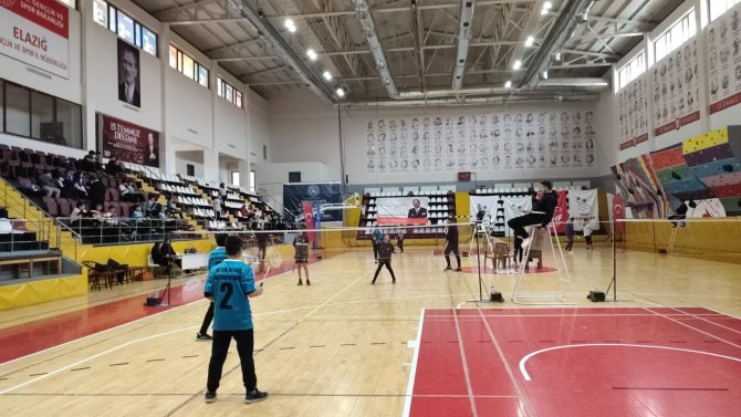 Badminton İl Şampiyonası Başladı
