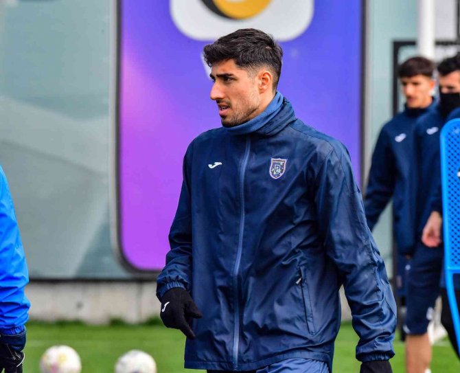 Başakşehir, Karagümrük Maçı Hazırlıklarını Tamamladı