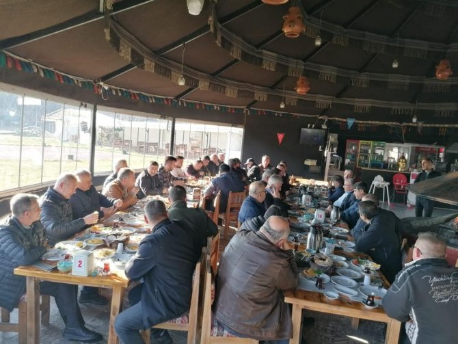 Taksiciler Sabah Kahvaltısında Buluştu