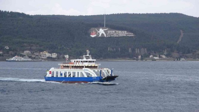 Bozcaada Ve Gökçeada’ya Bugün Ve Yarınki Feribot Seferleri Fırtına Nedeniyle İptal Edildi