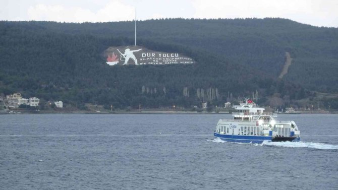 Bozcaada Ve Gökçeada’ya Bugün Ve Yarınki Feribot Seferleri Fırtına Nedeniyle İptal Edildi