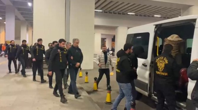 ‘Turnusol Operasyonunda 8 Tutuklama
