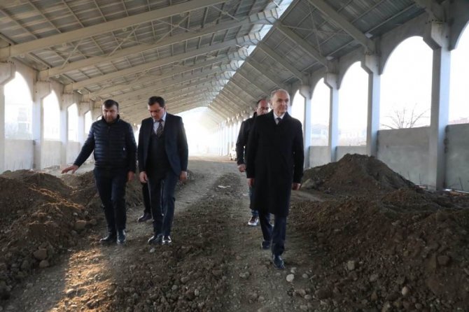 Başkan Özlü Devam Eden Projelere İnceledi