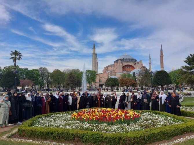 2022 Yılında Dilovası’ndan 5 Bin 250 Kadın Kültür Turu Yaptı