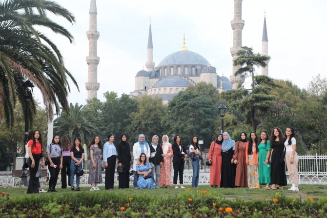 2022 Yılında Dilovası’ndan 5 Bin 250 Kadın Kültür Turu Yaptı