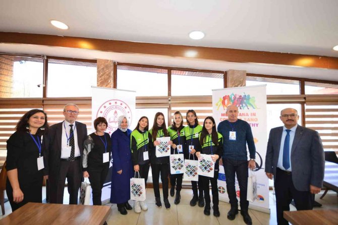 Erasmus Öğrencileri Gediz’de