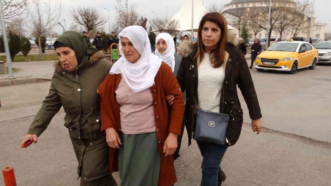 Hacire Akar’dan Hdp’ye Kürtçe Beddua: “Hdp’nin Evi Yıkılsın, Kör Olsun”