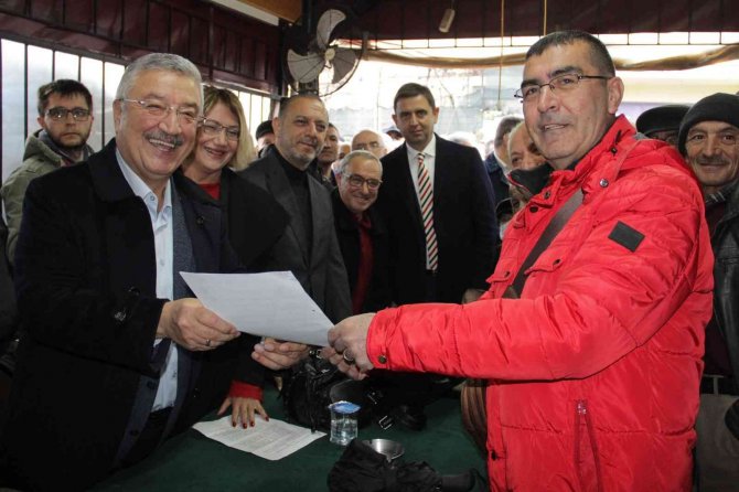 İ̇zmir’deki 30 Yıllık Tapu Sorunu Sona Erdi