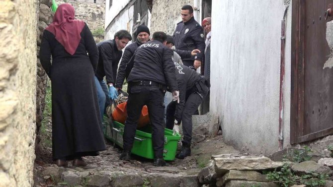 Karabük’te Bir Kadın Evinde Ölü Bulundu