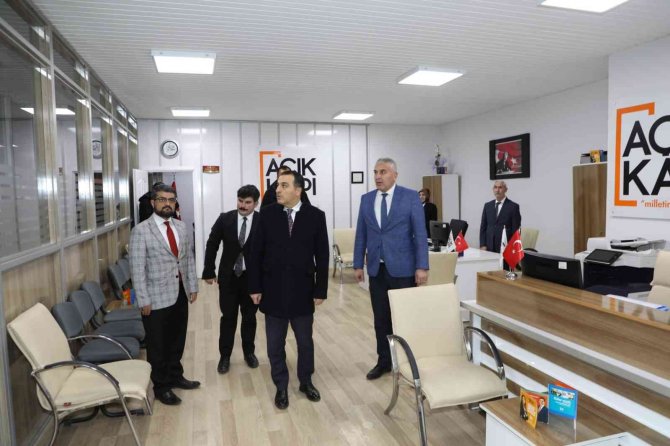 Kars’ta ‘Açık Kapı’ya 4 Bin 263 Kişi Başvuruda Bulundu