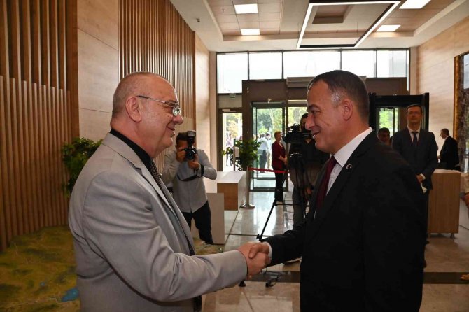 Manisa Büyükşehir Belediyesinde Yeni Atamalar Gerçekleşti