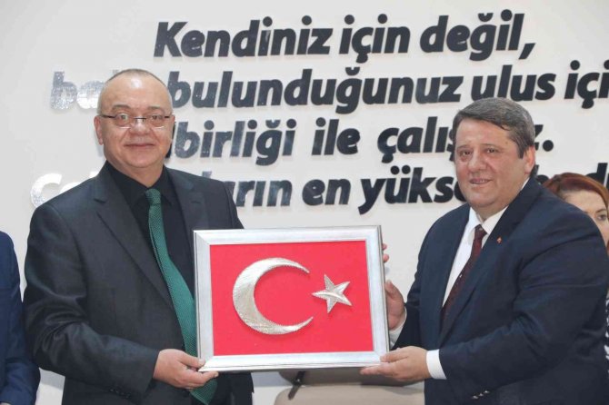 Manisa Büyükşehir Belediyesinde Yeni Atamalar Gerçekleşti