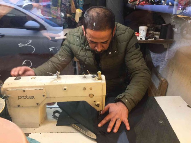 Yok Olmaya Yüz Tutmuş Adana Şalvarına Tescil Belgesi Başvurusu