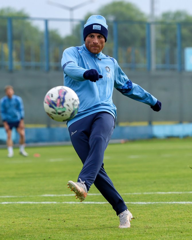 Adana Demirspor, Giresunspor Maçı Hazırlıklarını Sürdürdü