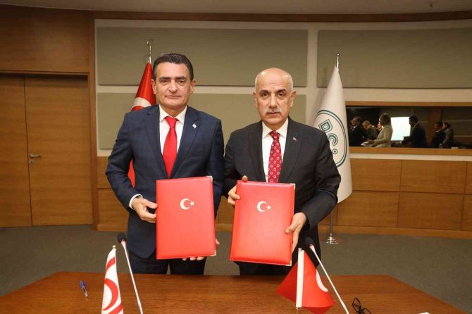 Tarım Ve Orman Bakanı Kirişci, Kktc Tarım Ve Doğal Kaynaklar Bakanı Oğuz İle Görüştü