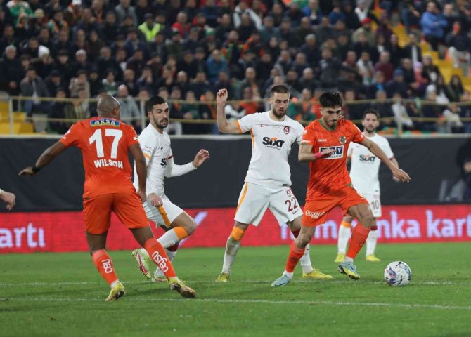 Ziraat Türkiye Kupası: Alanyaspor: 1 - Galatasaray: 2 (Maç Sonucu)