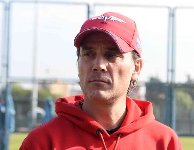 Vincenzo Montella: "Giresunsupor Maçı Zorlu Olacak”