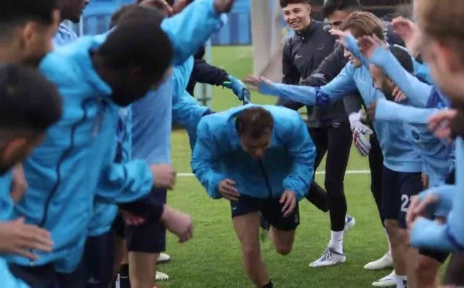 Yusuf Erdoğan’a, Adana Usulü Karşılama