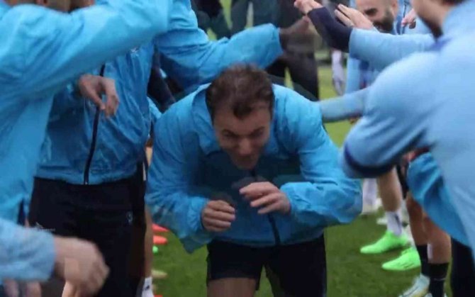 Yusuf Erdoğan’a, Adana Usulü Karşılama