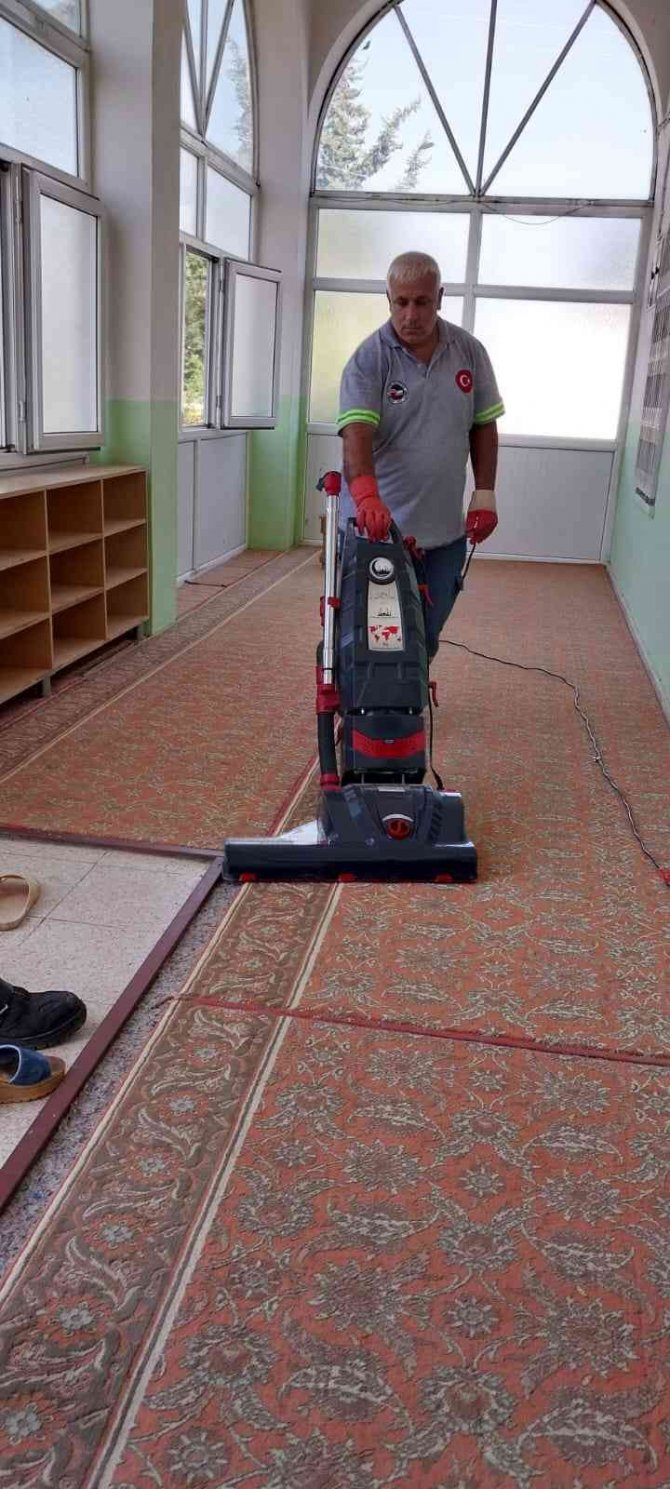 Ceyhan’da Temizlik Seferberliği