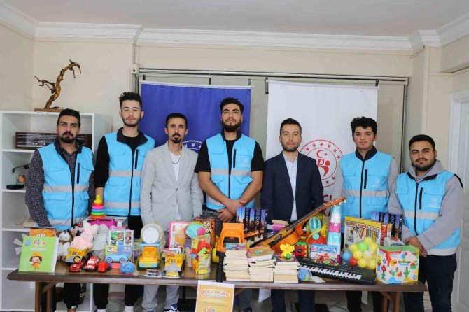 Kuşadası’ndan Güroymak’a Gönül Köprüsü