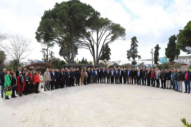 Bergama’da Sözleşme Sevinci
