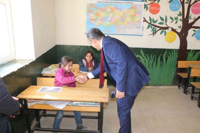 Kaymakam Özçelik: “Amacımız, Devletimizin Vatandaşlarımıza Uzanan Elleri Olduğumuzu Göstermek”