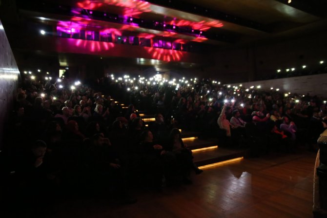 Elif Buse Doğan’la Müzik Dolu Gece