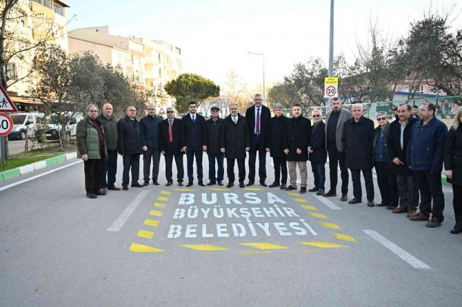 Karacabey’de Altyapısı Tamamlanan Yollar Asfaltlanıyor