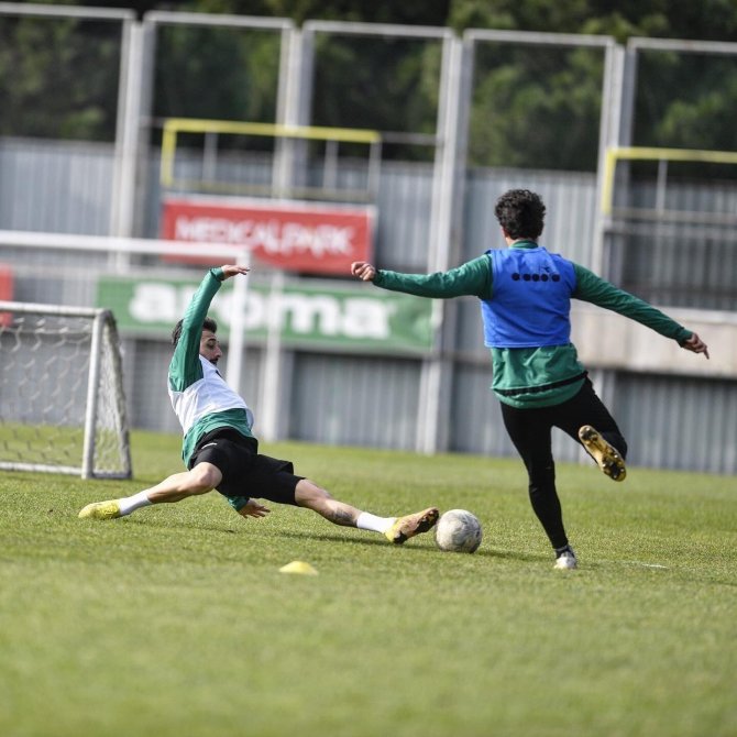 Bursaspor Pas Pres Çalıştı