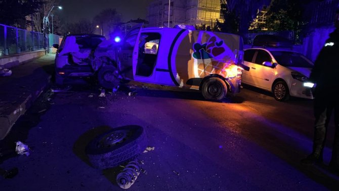Büyükçekmece’de Alkollü Sürücü Ortalığı Savaş Alanına Çevirdi