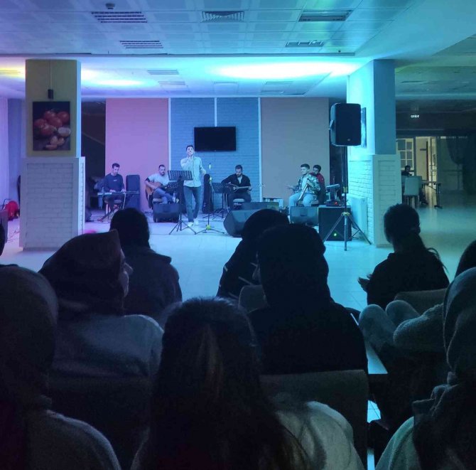 Final Sınavları Öncesi Moral Gecesi