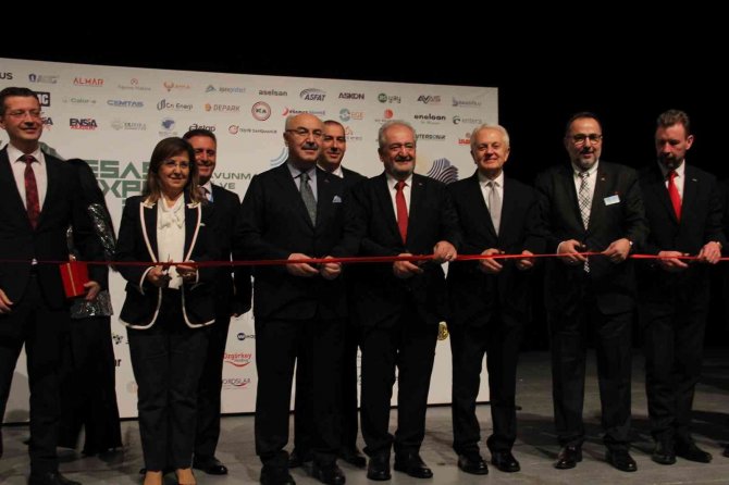 Savunma Sanayisi Teknolojileri İ̇zmir’de Sergileniyor