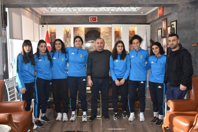 İ̇skilip Belediysepor Kadın Güreş Takımı, Türkiye Şampiyonasına Katılacak