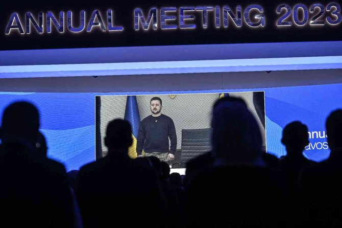 Zelenskiy: "Trajediler Hayatın Hızını Geçiyor, Tiranlık Demokrasiyi Geride Bırakıyor"