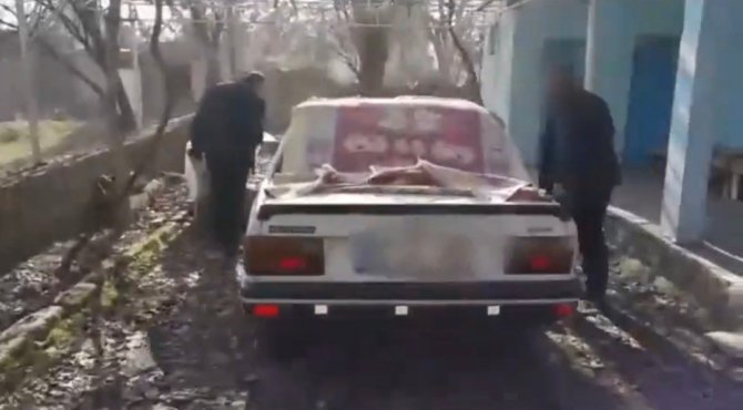 Pişkinliğin Böylesi: Çaldıkları Araca Yakıt Aldılar, Parasını Ödemeden Kaçtılar
