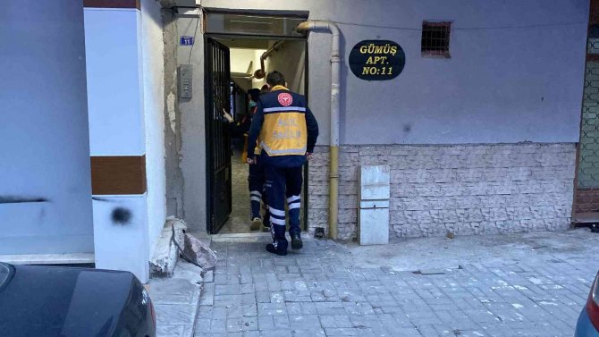 39 Yaşındaki Adam Evinde Ölü Bulundu